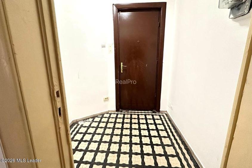 B-dul Carol I nr. 59, 188 mpu, etaj 3, 6 camere, bloc mic - 27