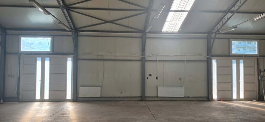 Hală cu birouri de închiriat – cartier Nufărul-H0035