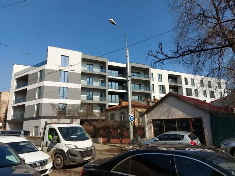 Apartament Premium 3 camere I Eminescu | Boxa inclusa