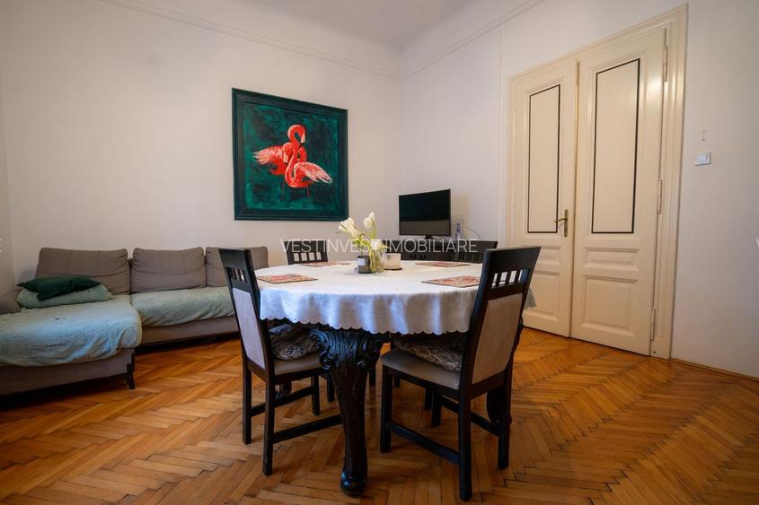 Apartament central de vânzare – la curte comună - Oradea - 3