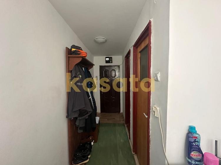 2 camere vanzare, luminos, posibilitate parcare