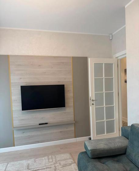 Apartament de inchiriat cu 2 camere decomandate-Royal Town Iasi