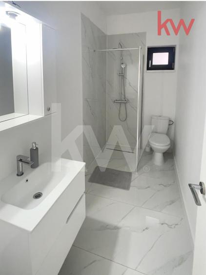 Casa moderna spatioasa, luminoasa si confortabila
