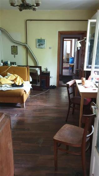 Zona Liceu Balcescu Casa caramida+boltari cu teren=158 mp, Deschidere 8,8m