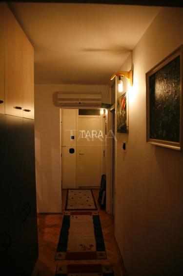 Apartament cu 4 camere, 82 mp, 2 băi și 2 balcoane, zona Câmpului. - 11