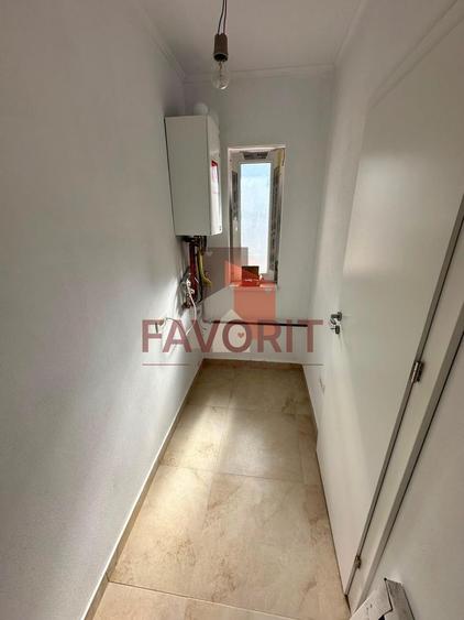 Duplex despartit prin camera tehnica | 4 camere | Toate utilitatile |