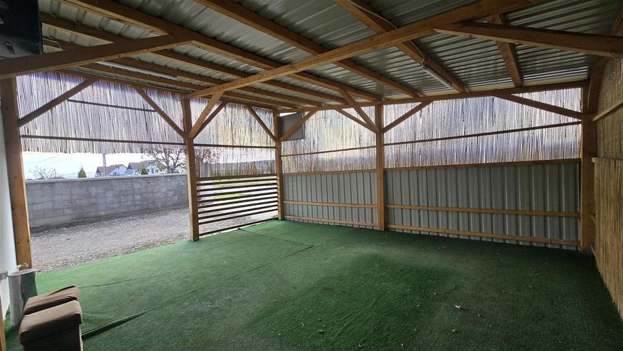 Casa si Spatiu Comercial Luncusoara Suceava De Vanzare