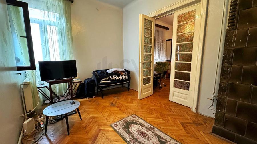 REA1022437 Apartament in Vila l Strada Petru Rares