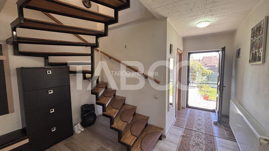 Casa 3 camere decomandate 90mp utili +teren 151 mp in Sura Mare - 6
