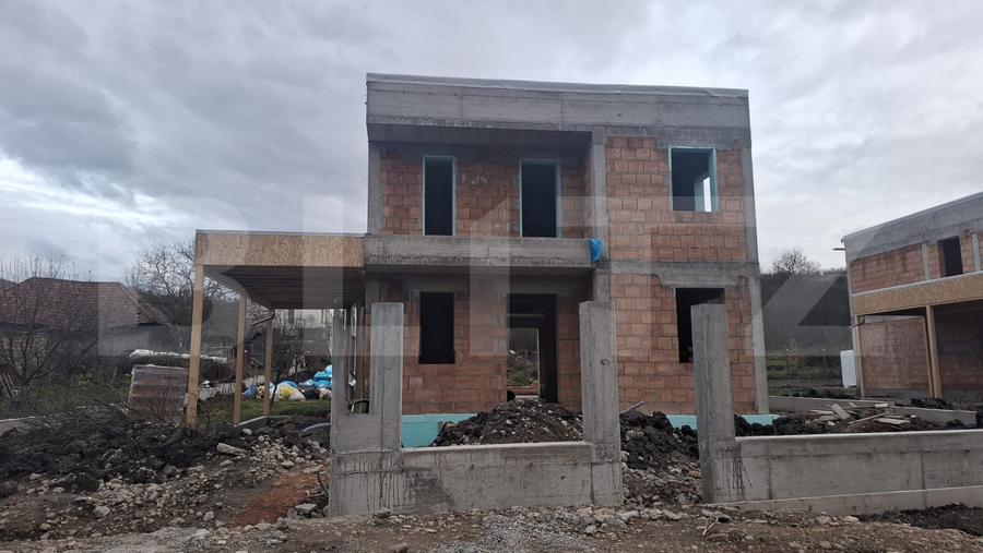 Casa moderna, la standard NZEB, 800 mp teren, Sopor