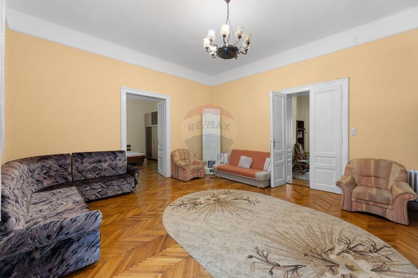 Apartament 2 camere, clasic, 116 mp utili, str. pietonală Mețianu