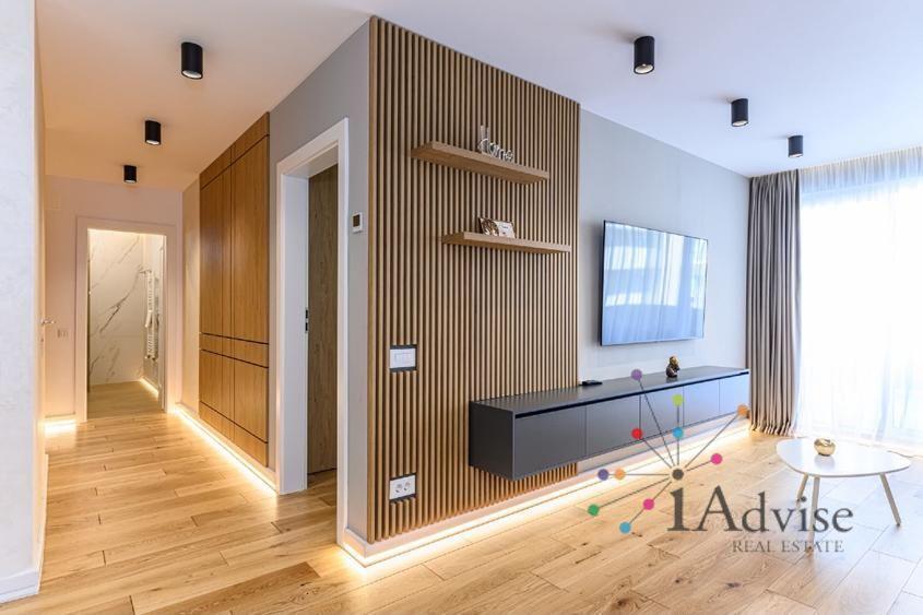 Urban Plaza Brașov | 2 camere 53 mp + terasă 28 mp | Parcare + Boxă | Etaj 2