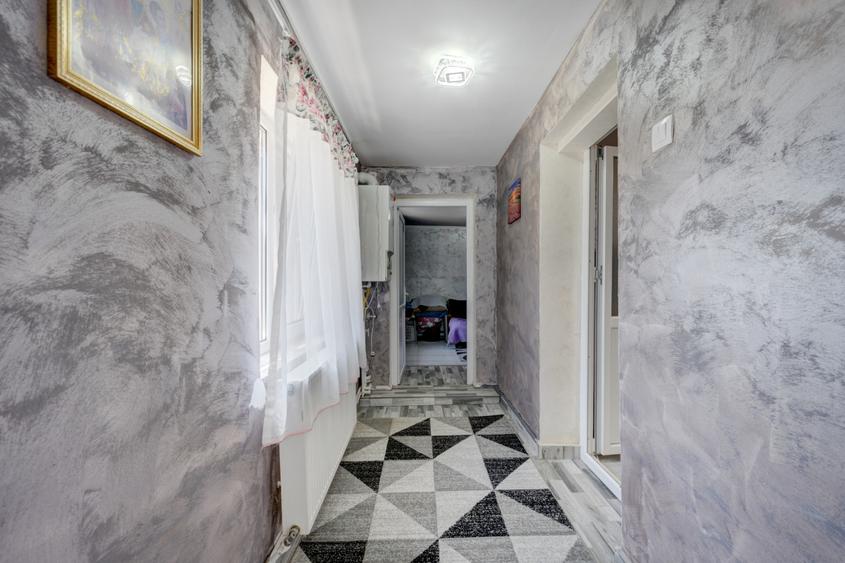 RACARI - DAMBOVITA, CASA PE PARTER 85 MP, LOT 2200 MP!
