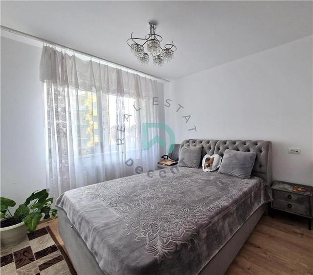 Apartament de vanzare  Tractorul,  Brasov
