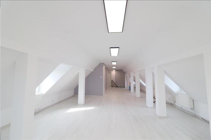 Cladire Birouri Palas Campus