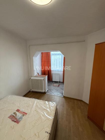 Alexandru - Minerva - Piata - 2 camere decomandat - mobilat - liber - 2