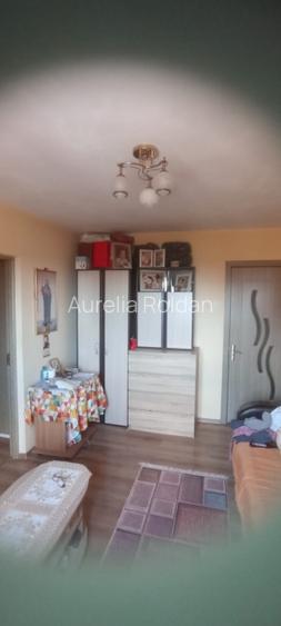 Apartament 2 camere complet renovat | Locație excelentă | 65.000 € negociabil - 10