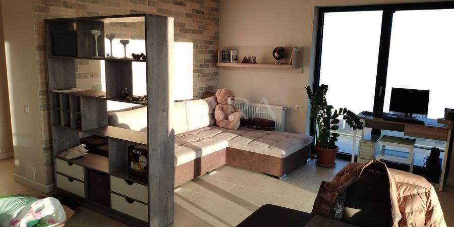 Apartament modern, terasă de 20 mp, zona Parcul Feroviarilor.