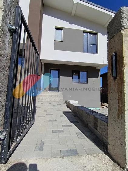 Unitate Duplex, 172 mp, Floresti