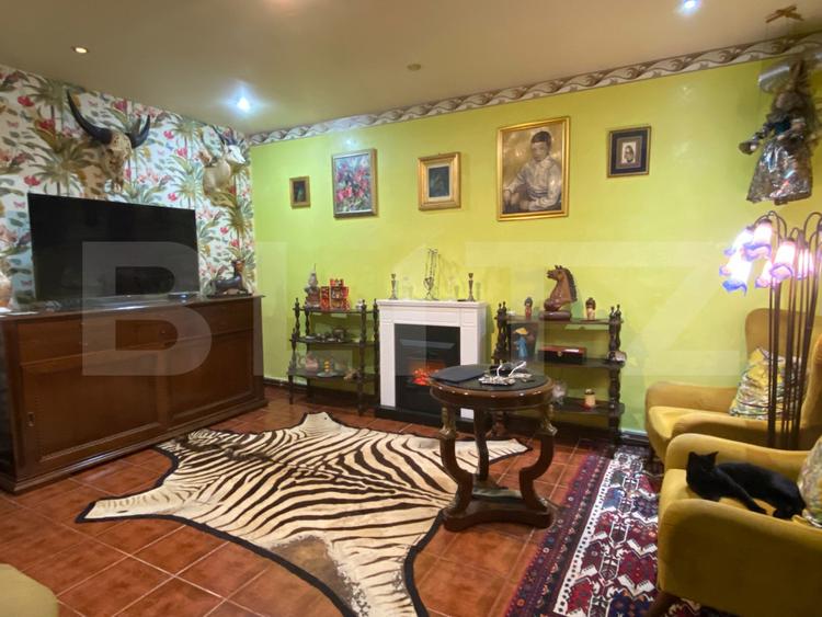Apartament unic in vilă interbelică de 3 camere, 130mp cu grădină