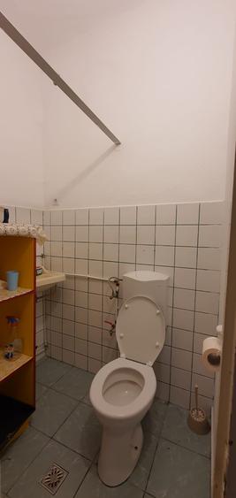 Inchiriez spatiu comercial situat ultracentral in Piata Mare,