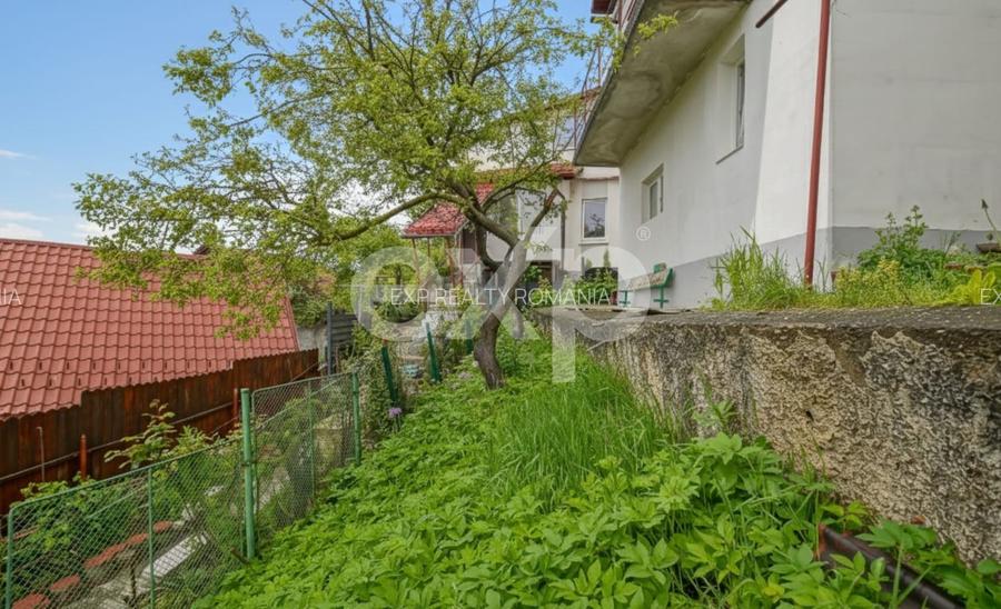 Casă cu priveliște panoramică în inima zonei Șchei – Strada Cotun, nr. 9 - 13