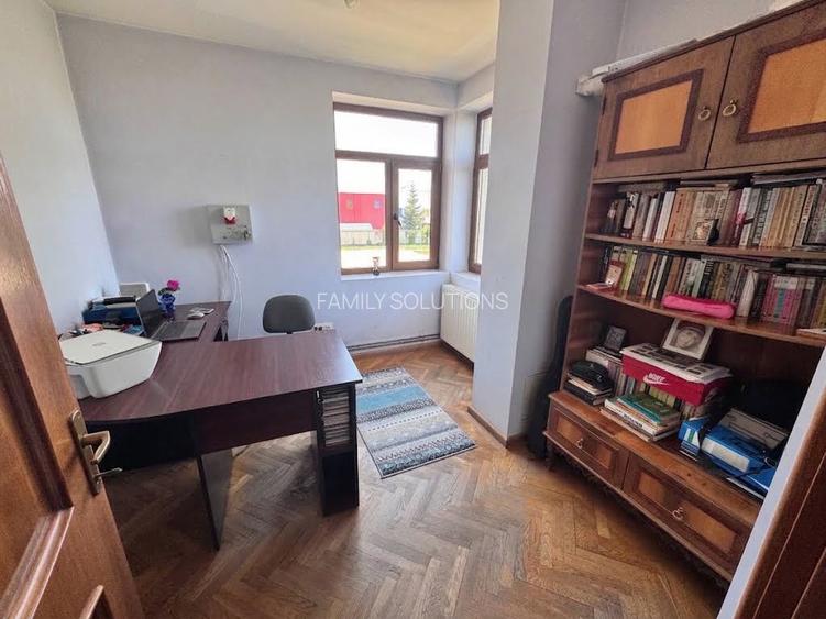 Casa individuala P+1+M amplasata pe un teren de 1612 mp. - 44