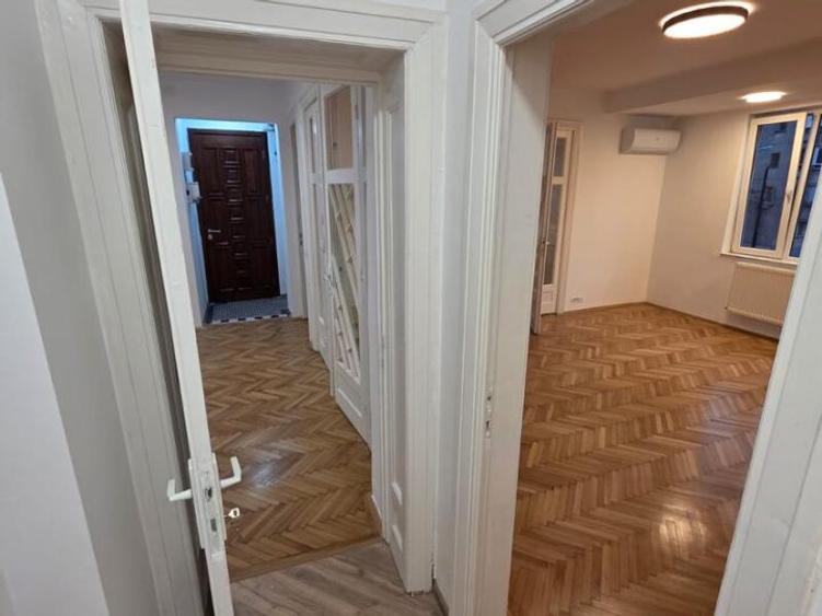Spatiu inchiriat | 3 camere | Unirii| Centrala Proprie | Decomandat