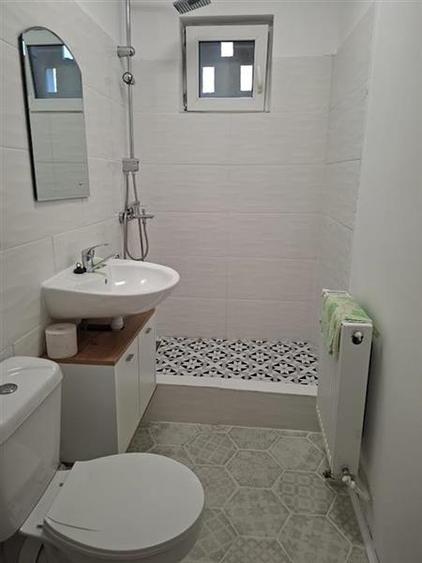 Apartament 2 camere Dambu Pietros etaj 3