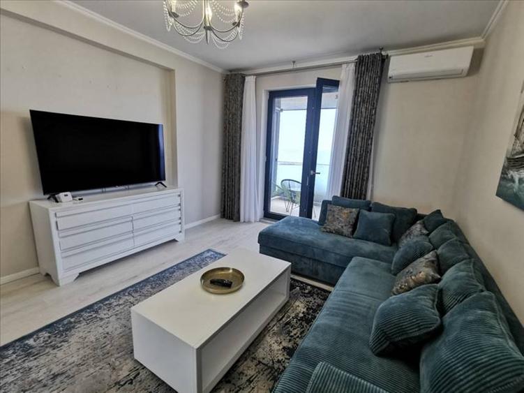 2 camere vedere frontala la mare, garaj, termen lung cu decontare