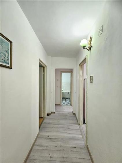 Apartament 3 camere Tudor Srt Armoniei etaj 1 cu 2 bai