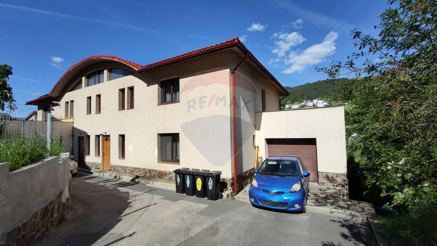 Casă cuplată/ Duplex, D+P+E, 640 teren, Str.Tautiului, Florești