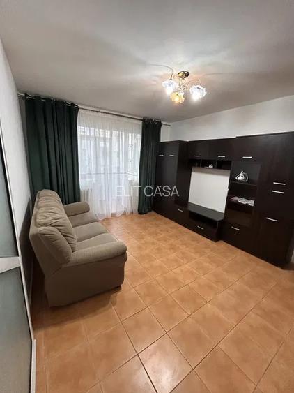 Apartament cu 2 camere, etaj 2/4, zona Zimbru - 2