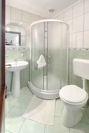 Pensiune de 15 camere in Centrul Istoric la 400m de Piata Sfatului