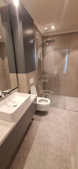 Apartament tip Penthouse de lux cu 3 camere – zona linistita, Buna Ziua