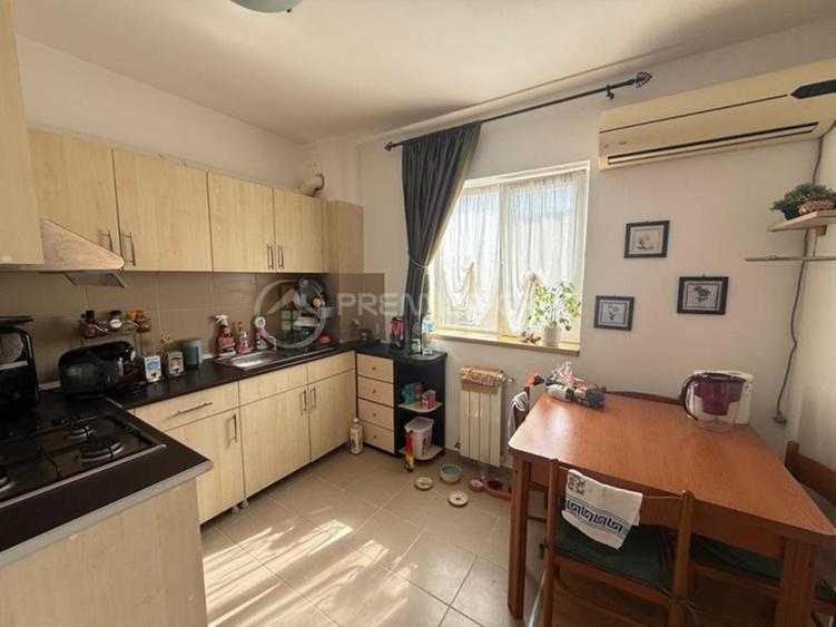 OCAZIE! Apartament 2 camere 58mp, Tatarasi, decomandat, etaj intermediar + AC