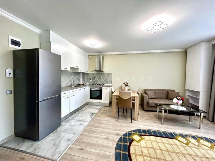 Apartament 2 camere, parcare, strada Cetății-Floresti