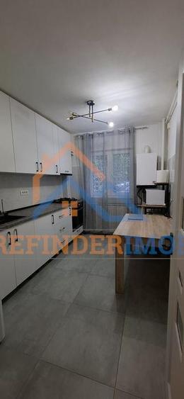 Apartament 3 camere decomandat, renovat, cu centrala - Rahova