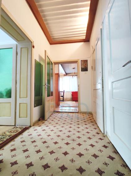 COMISION 0% Casă cuplată/5 camere/garaj/curte/zona Spitalul Cisnădie