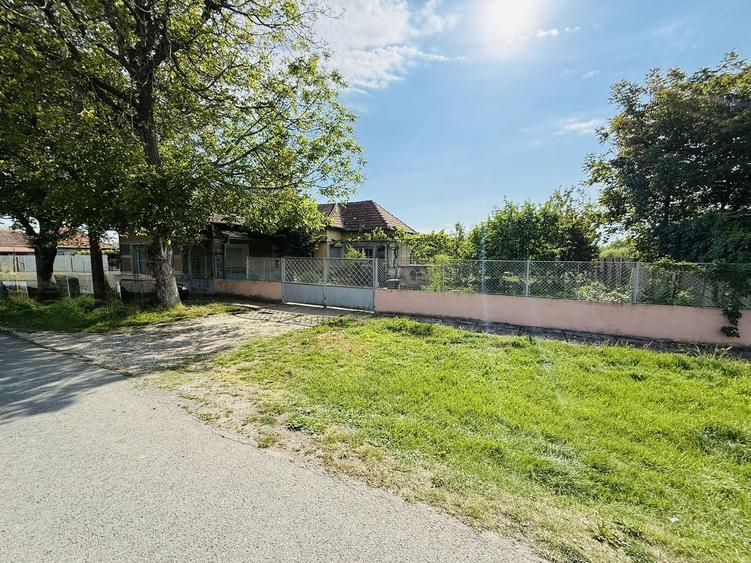 Ciarda Roșie / Buziașului | Front 27 ml | Teren 1464 mp | Utilități