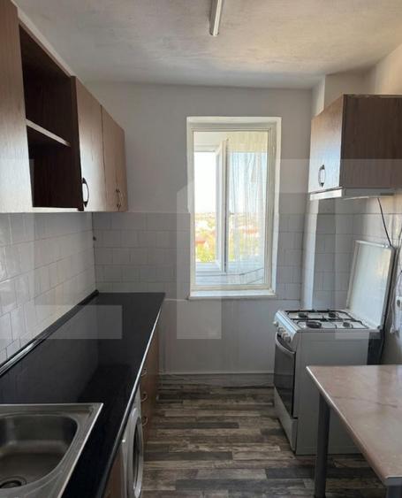 Apartament 3 camere decomandat, 65 mp, zonă centrală