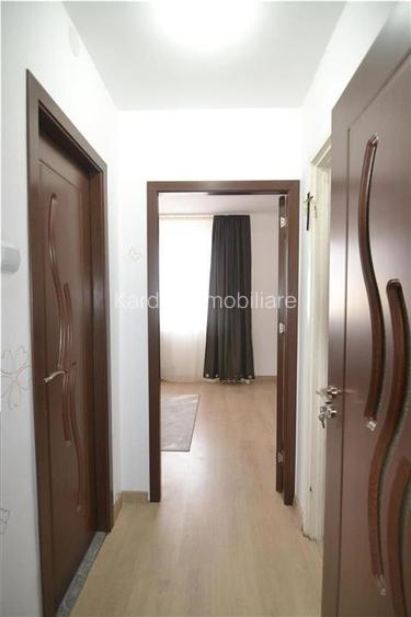 Inchiriere apartament  2 camere 50 mp utili, Gemenii - 6