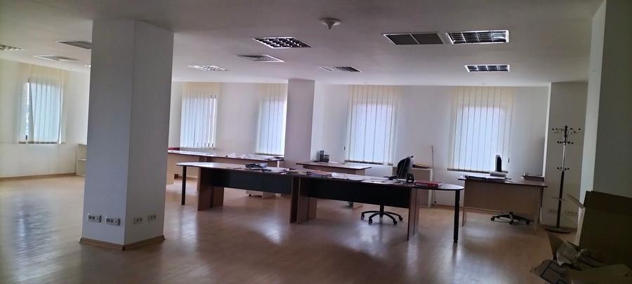 DE VANZARE CLADIRE SI TEREN - Sos Alexandriei, nr. 199 D, sector 5, Bucuresti