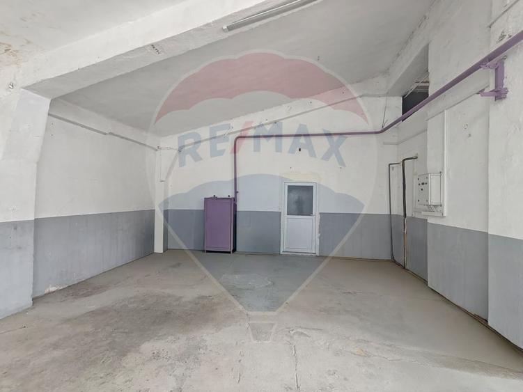Hala 468 mp, Acces TIR, Trifazic, Zona Bulgaria de inchiriat