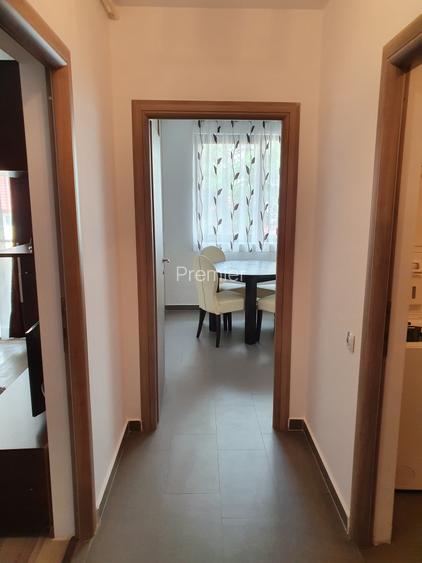 Aula Universitatii, garsoniera mobilata, balcon, 400 euro - 7