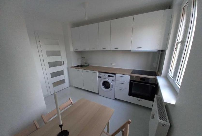 Apartament 3 Camere in zona Arcul de Triumf complet renovat cu centrala proprie