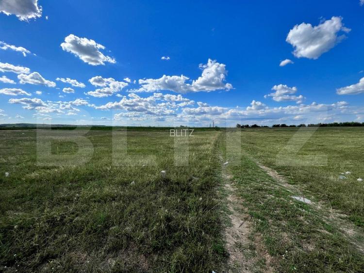 Teren extravilan, 2.800 mp, două fronturi, Izvorul Rece - 4