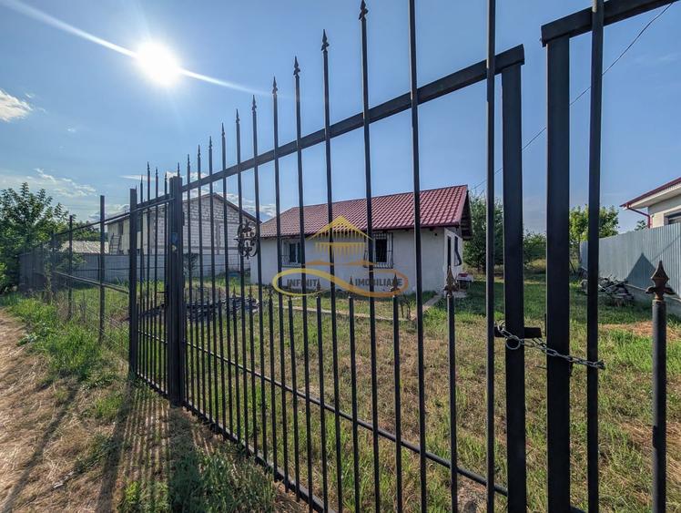 Casă de vânzare – Bacău, zona URA