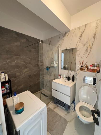 Apartament cu 2 camere de vanzare, zona Safirului