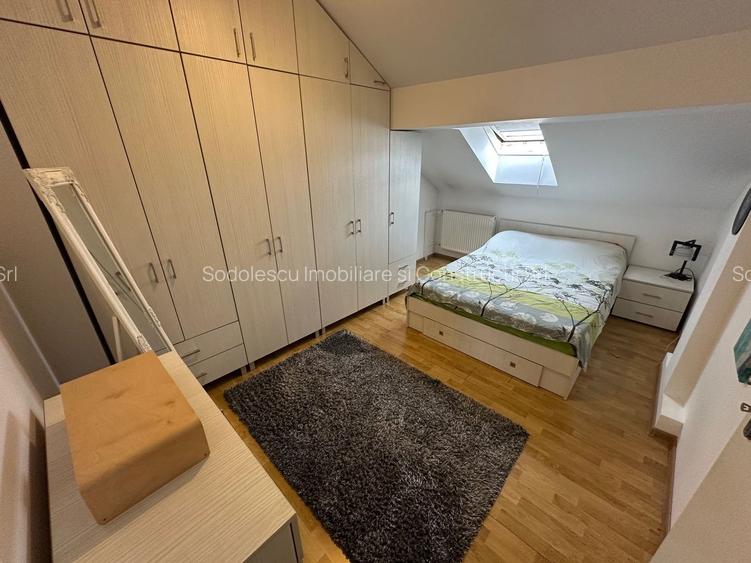 Casă / Vilă cu 5 camere zona Lunei - 36